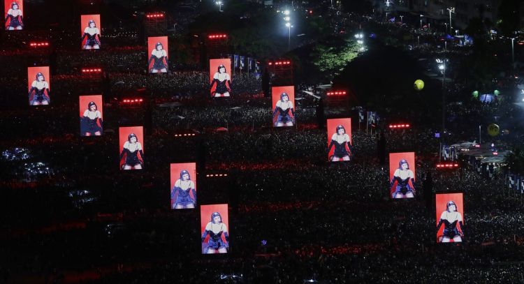 Lady Gaga deslumbra en Copacabana con un concierto para más de 2 millones de fans