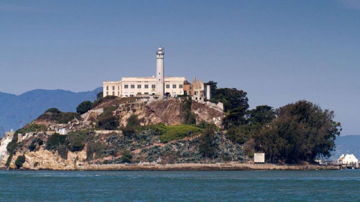 Trump ordena reabrir la prisión de Alcatraz "para albergar a los delincuentes más despiadados"
