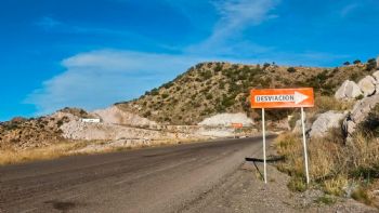 La carretera en Sonora que una facturera dejó sin reparar