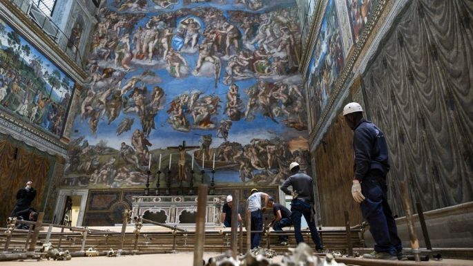 Antes del cónclave, el personal del Vaticano jura guardar secreto bajo amenaza de excomunión