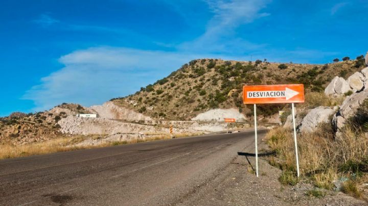 La carretera en Sonora que una facturera dejó sin reparar