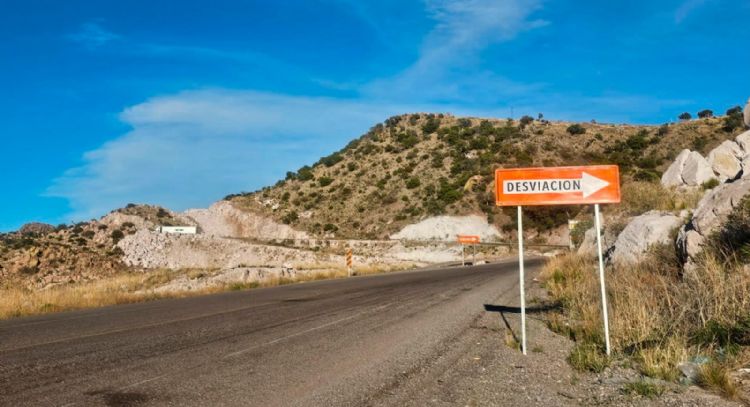 La carretera en Sonora que una facturera dejó sin reparar