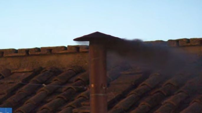 Cónclave día 1: No hay nuevo Papa; sale humo negro en la Capilla Sixtina