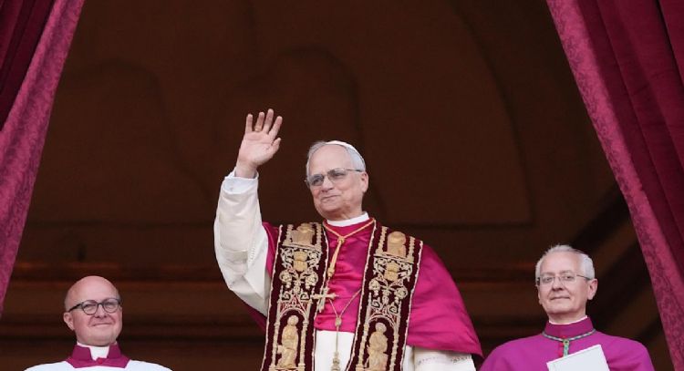Robert Prevost, primer papa de EU en la historia de la Iglesia católica; toma el nombre de León XIV