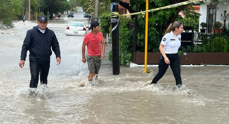 Tormenta deja bajo el agua a Piedras Negras; EjÃ©rcito activa el Plan DN-III