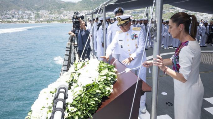 Sheinbaum celebra Día de la Marina con homenaje a los cadetes fallecidos en el buque en NY