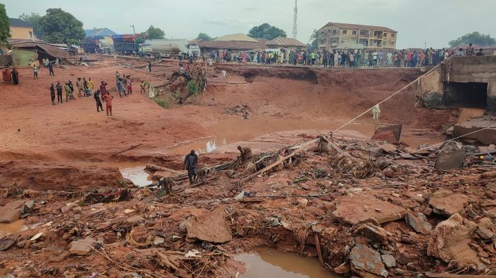 Inundaciones en Nigeria dejan 200 muertos