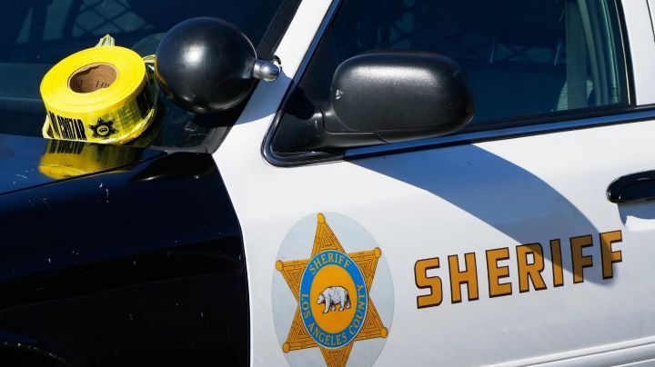 Tiroteo en Los Ángeles deja dos muertos, entre ellos un policía