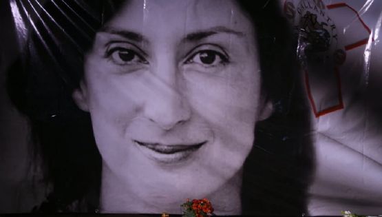 Dos hombres reciben cadena perpetua en Malta por suministrar bomba que mató a periodista