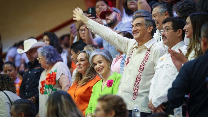 Impulsan Américo y María de Villarreal las tradiciones con el concurso de Rondas y Salto de Cuerda