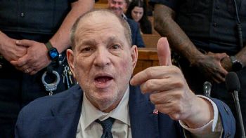 Jurado condena a Harvey Weinstein por agresión sexual