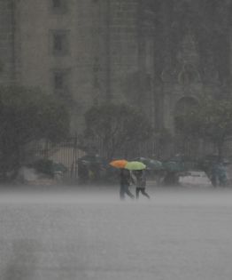 Ciclón Dalila amenaza al Pacífico: lluvias fuertes de viernes a lunes en más de 20 estados
