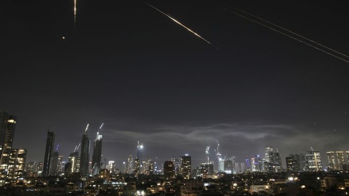 Embajada de México emite alerta de refugio tras bombardeo de Irán a Israel