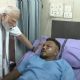 "Vi morir a gente ante mis ojos": El único sobreviviente del avión de Air India (Videos)