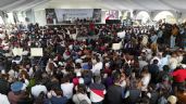 Foto ilustrativa de la nota titulada: Manifestantes interrumpen discurso de Sheinbaum durante su visita al Hospital General en Tulancingo
