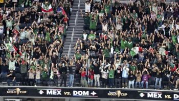 México sufre en su debut de la Copa Oro y vence 3-2 a República Dominicana