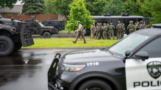 Un individuo disfrazado de policía hiere a tiros a dos congresistas demócratas en Minnesota