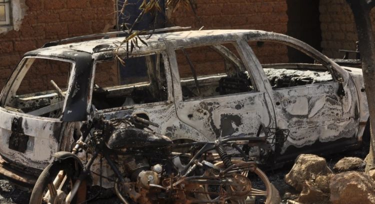 Al menos 100 personas mueren en ataque armado en Nigeria