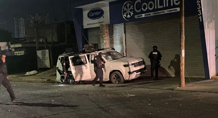 Siguen choques armados en Culiacán y ataques contra policías
