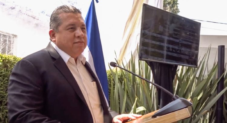 Semar contrata a empresa de cónsul nicaragüense; bajo su custodia entró combustible ilegal a México