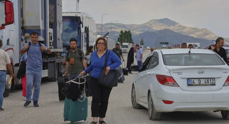 Iraníes buscan refugio temporal en Turquía mientras el conflicto con Israel se intensifica