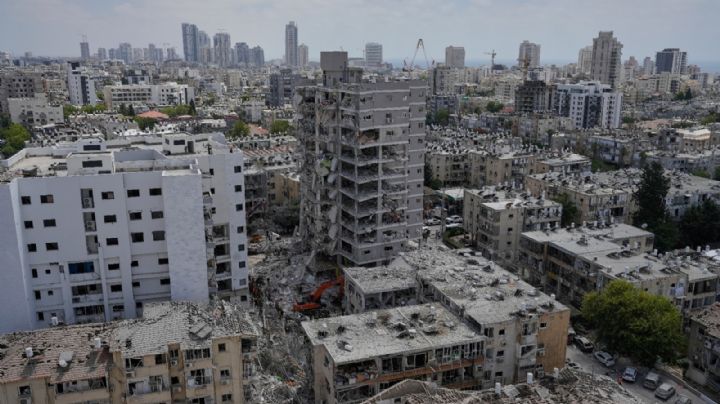 Netanyahu tiene dos objetivos bélicos: destruir el programa nuclear iraní y lograr un cambio de régimen. ¿Son alcanzables?