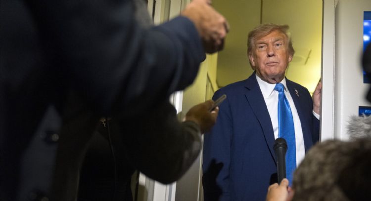 Trump: “Sabemos dónde se esconde el líder de Irán pero no vamos a eliminarlo... por ahora”
