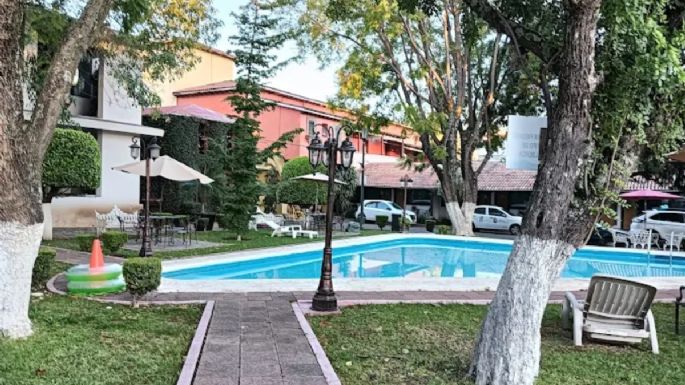 Hallan muertos en hotel de Morelia a dos niños de 10 y 12 años; sospechan de su madre
