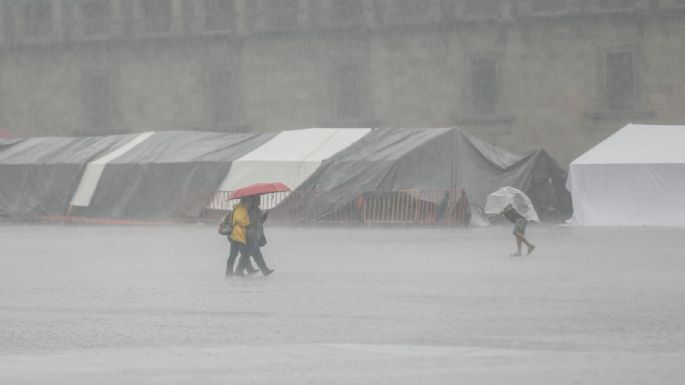 Azotará el huracán Erick este jueves con lluvias intensas y torrenciales a los siguientes estados