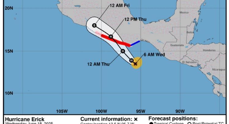 Erick se convierte en huracán y avanza hacia las costas de Oaxaca y Guerrero
