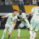 César Montes anota dos goles en seis minutos y México vence a Surinam en la Copa Oro (Video)
