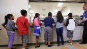 Foto ilustrativa de la nota titulada: Niños traumatizados y sin agua limpia en centros de detención de Texas, dicen defensores