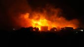 Foto ilustrativa de la nota titulada: Más de 100 bomberos luchan contra un gran incendio forestal en la isla de Quíos, al este de Grecia