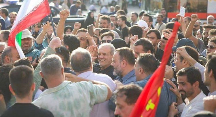 Pezeshkian acusa a EU de querer "saquear" los recursos de los países islámicos