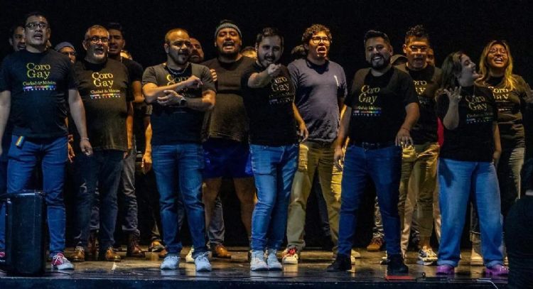 Coro Gay de la CDMX cierra primer semestre del año con espectáculo “Vértices” en el Esperanza Iris