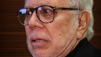 Ministro propondrá confirmar condena contra Luis de Llano por demanda de Sasha Sokol