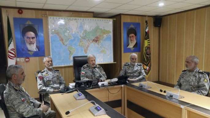 Irán niega acuerdo de “alto al fuego” y dice que cesará ataque si Israel lo hace