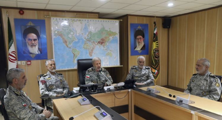 Irán niega acuerdo de “alto al fuego” y dice que cesará ataque si Israel lo hace