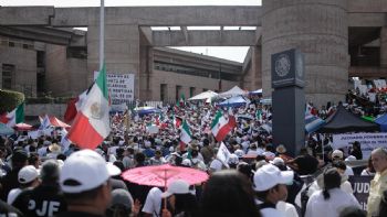 Militar evade pensión y servicio médico para su hija con ayuda institucional