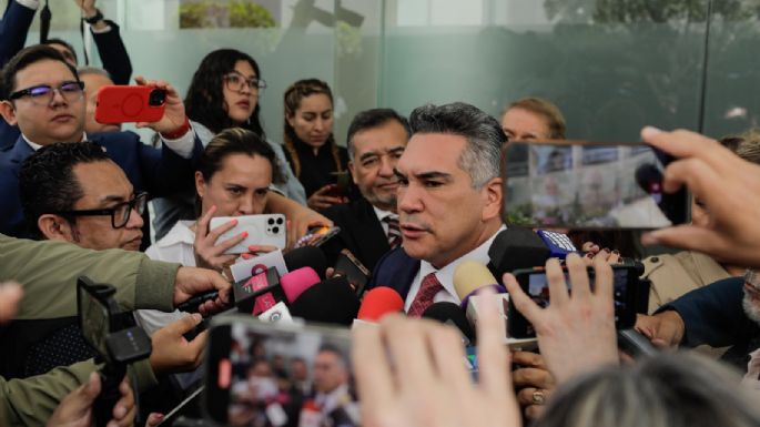 Alejandro Moreno compara a Morena con el nazismo por reforma al INE