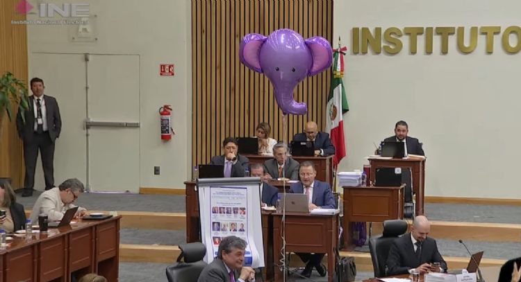Con todo y “elefante en la sala”, consejeros del INE vuelven a chocar por “acordeones” (Video)