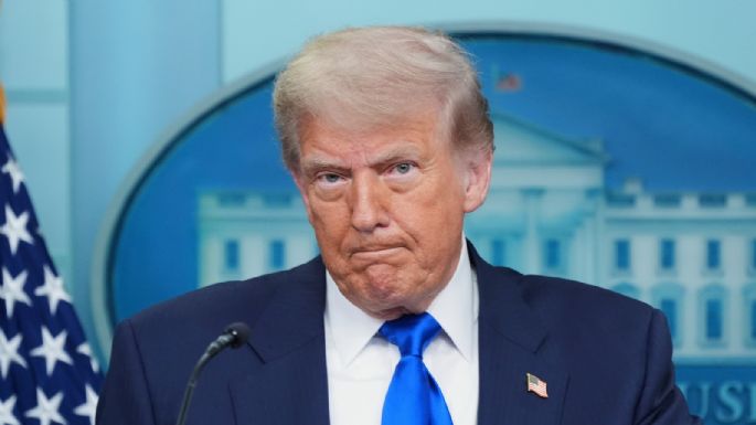 Donald Trump evade presión para hacer públicos los archivos de Jeffrey Epstein