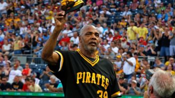 Dave “la Cobra” Parker, jardinero del Salón de la Fama, muere a los 74 años