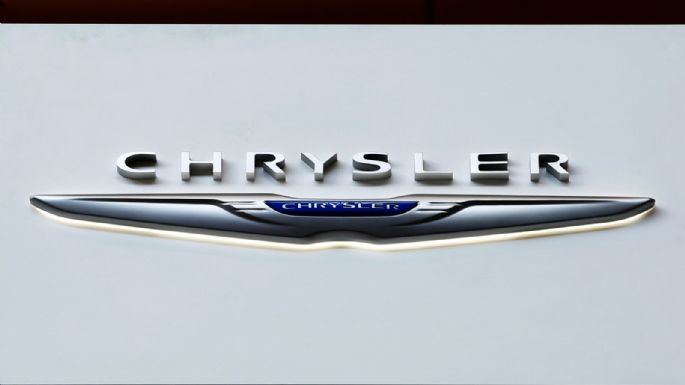 Chrysler llama a revisión a 250 mil vehículos por posible falla de bolsa de aire