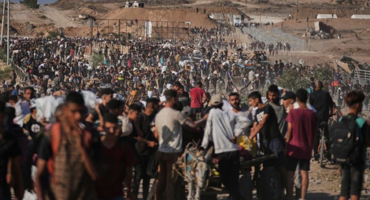 Ataques israelíes dejan al menos 62 muertos en Gaza; avanzan perspectivas de un alto al fuego