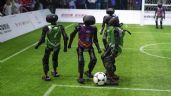 Foto ilustrativa de la nota titulada: China celebra el primer torneo de futbol de robots humanoides con inteligencia artificial (Video)