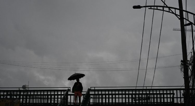 Huracán Flossie y tormenta Barry azotarán con lluvias fuertes a torrenciales entre el lunes y jueves