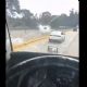 Trailero recibe un balazo, pero logra huir de asaltantes en la autopista México-Puebla (Video)