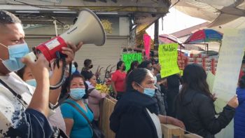 Cincuenta familias afectadas por Fidampu mantienen bloqueo en la Merced, tras 17 meses sin respuesta