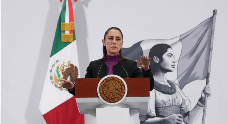 Sheinbaum niega intromisiones de buques estadunidenses en aguas mexicanas